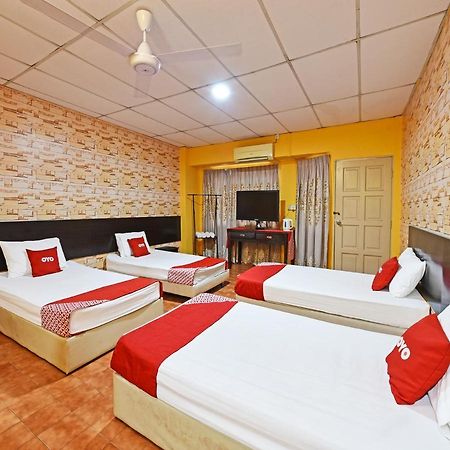 Oyo 90363 Nyamanya Inn Kuantan Extérieur photo
