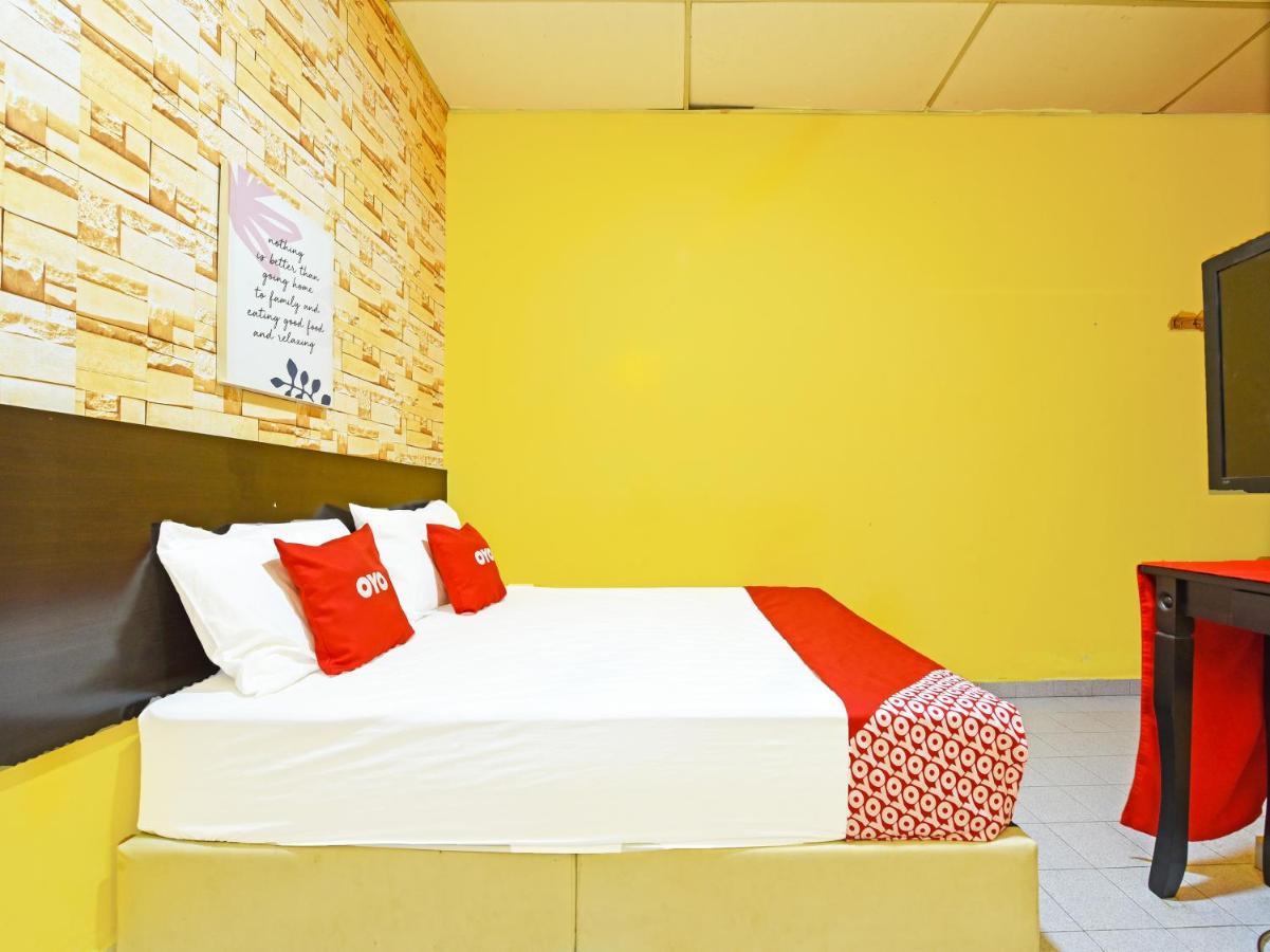 Oyo 90363 Nyamanya Inn Kuantan Extérieur photo