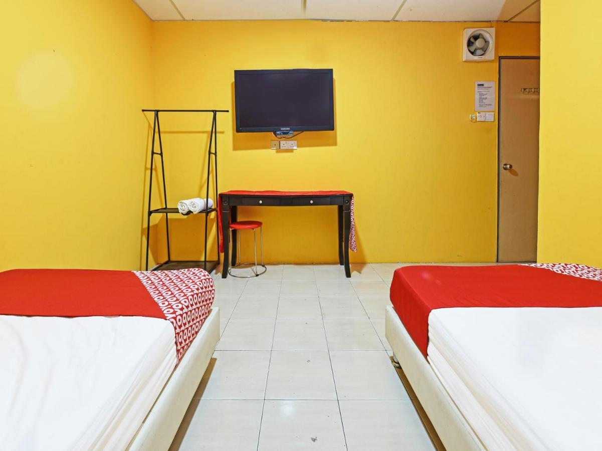 Oyo 90363 Nyamanya Inn Kuantan Extérieur photo